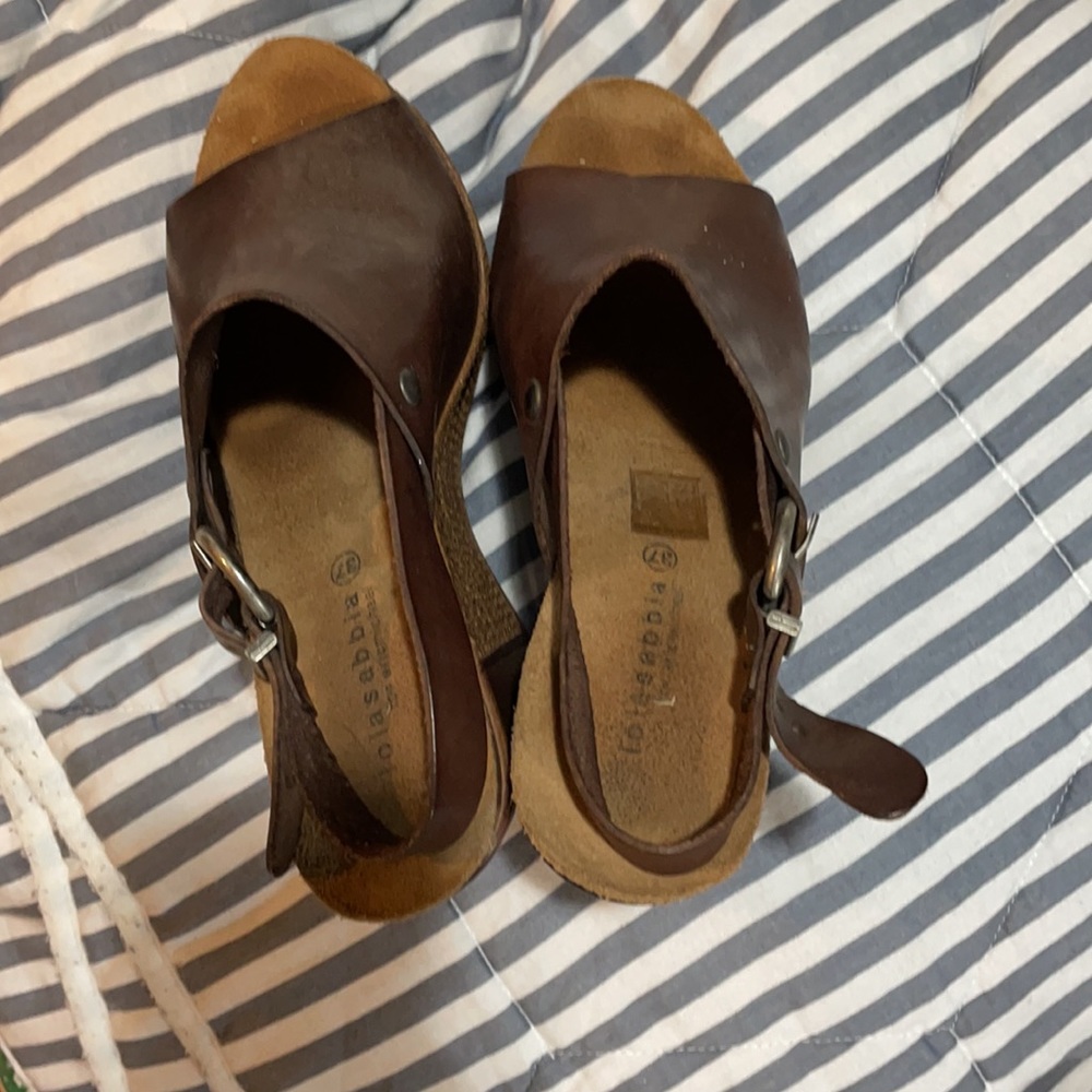 Lola Sabbia Wedges🌛 - Picture 2 of 3